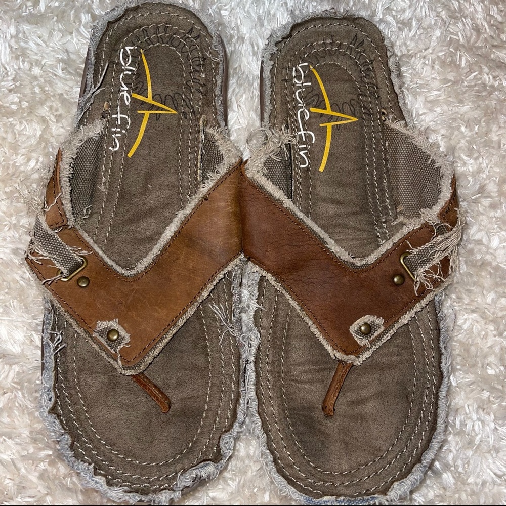 BlueFin Men’s Distressed Frayed Worn Sandals